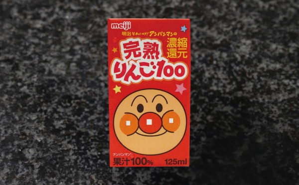 アンパンマンジュース（りんご）